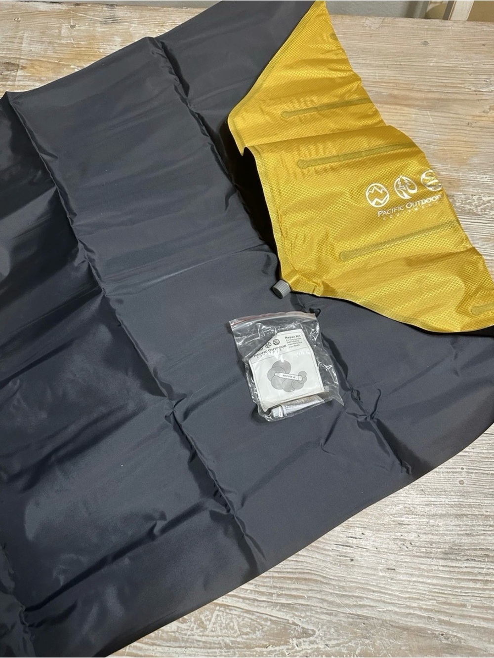 Pacific Outdoor Equipment Ether-Compact 6 2/3 sleeping pad Self Inflating NWOT
